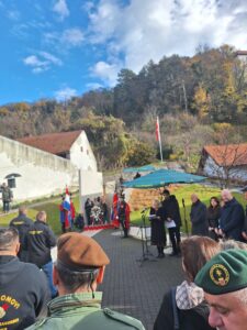 2517.11.2025. polaganjem vijenaca obilježili smo dan stradanja Vukovara i Škabrnje